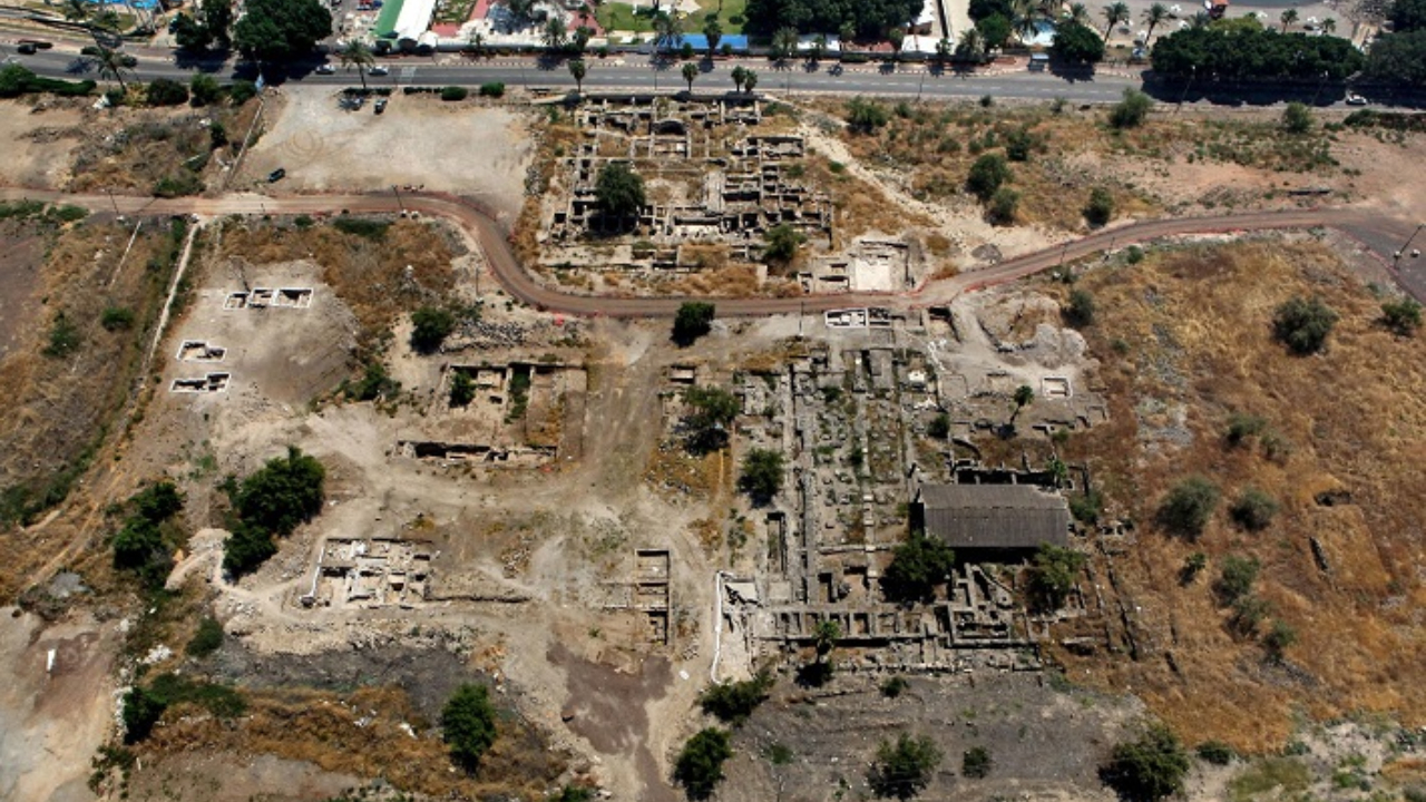 Arqueólogos encontram antiga mesquita em cidade de Israel