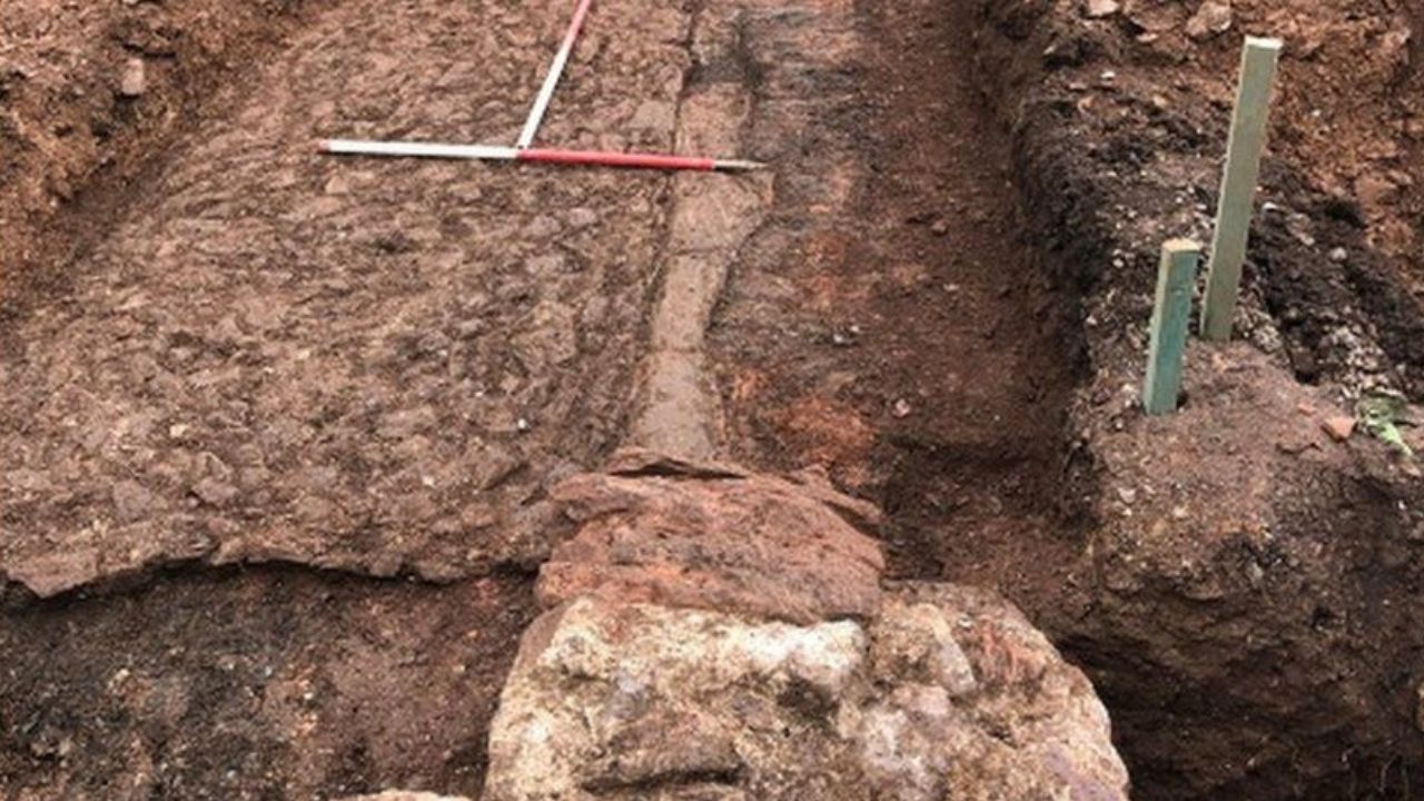 Descoberta a localização de palácio inglês do século 13