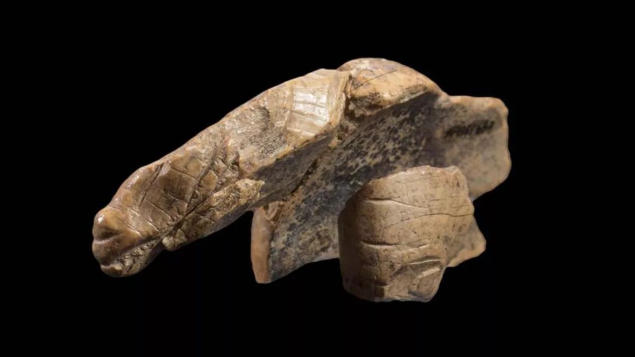 Corpo de escultura datada da era do gelo é encontrado — mas figura é um mistério