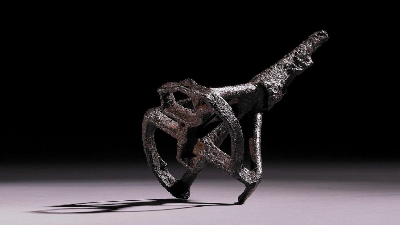 Os antigos egípcios marcavam os escravizados com instrumentos de bronze?