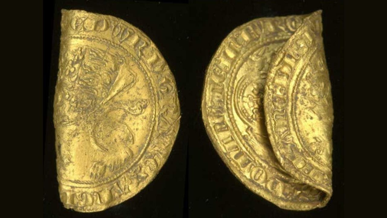 Confeccionada a mando do rei Eduardo III: A rara moeda de ouro encontrada na Inglaterra