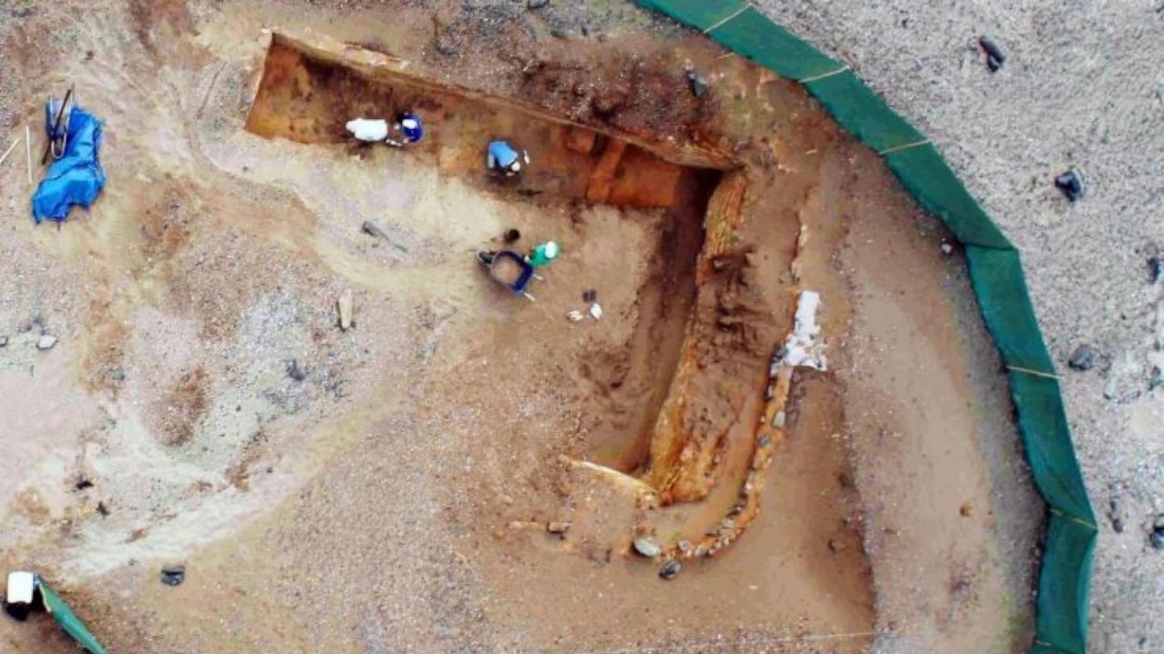 Arqueólogos descobrem construção de tijolos adobe mais antiga das Américas