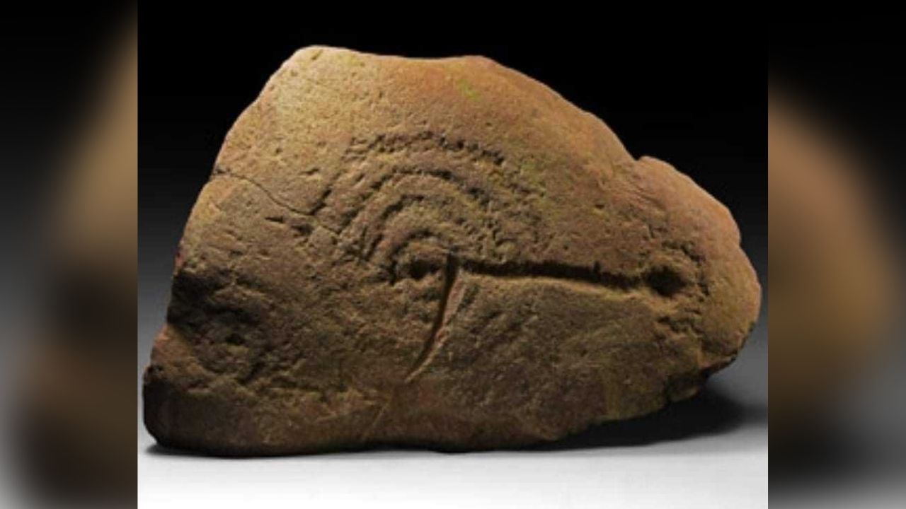 Irmãos localizam obra de arte em monólito da Idade do Bronze no interior da Inglaterra