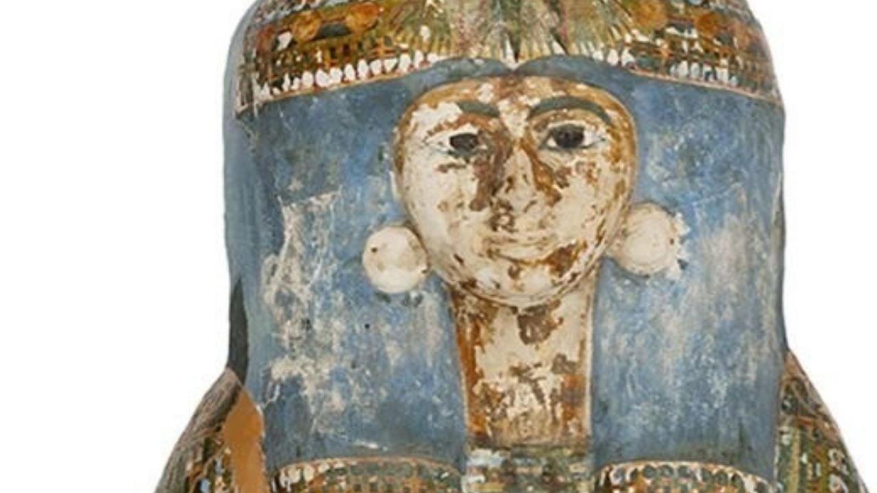 Curiosa múmia de 3 mil anos é alvo de análises por cientistas