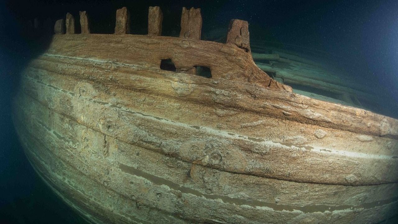 Embarcação do século 17 é encontrada quase intacta no Mar Báltico