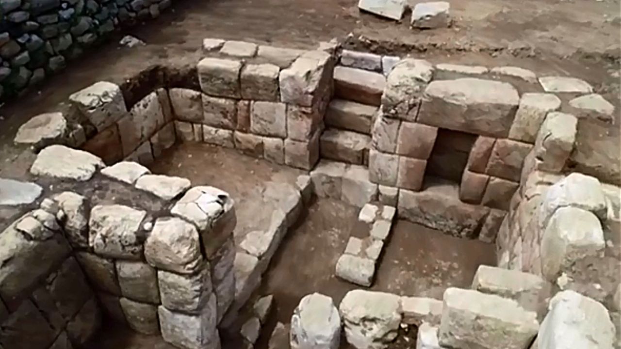 Arqueólogos descobrem fascinante banheiro de 500 anos do Império Inca no Peru