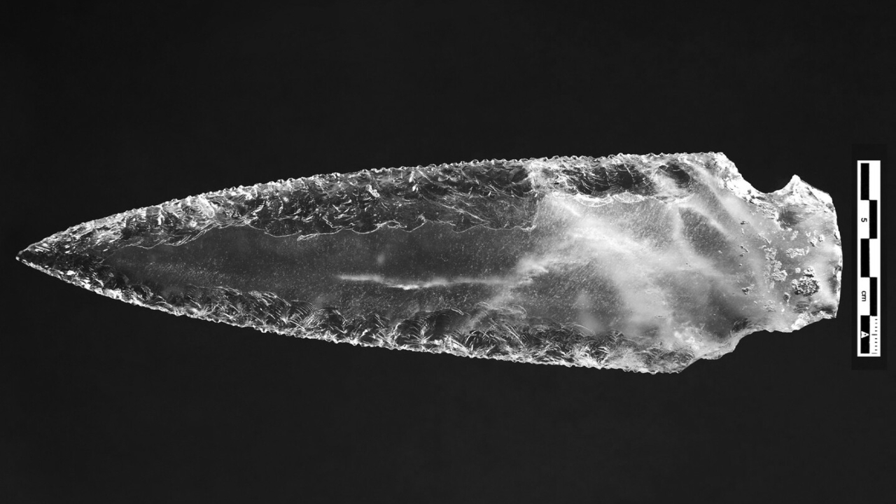 Adaga de cristal encontrada na Espanha: um item raro e notável