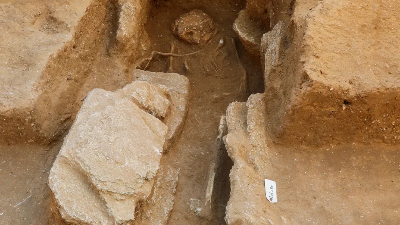 O impressionante sarcófago romano de 2 mil anos descoberto na Faixa de Gaza