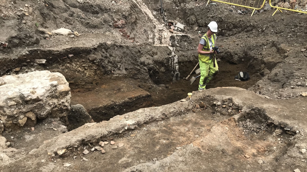 Restos humanos do século 15 são encontrados na Inglaterra