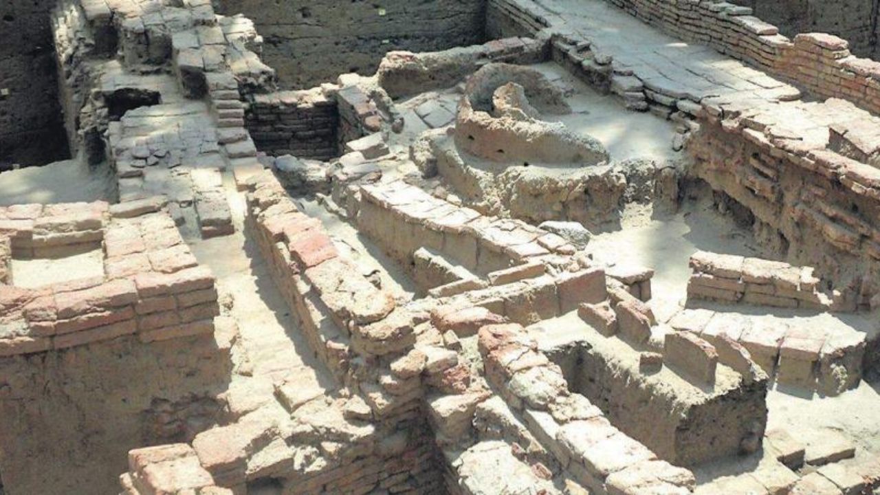 Restos humanos são encontrados em urna funerária de antigo assentamento na Índia