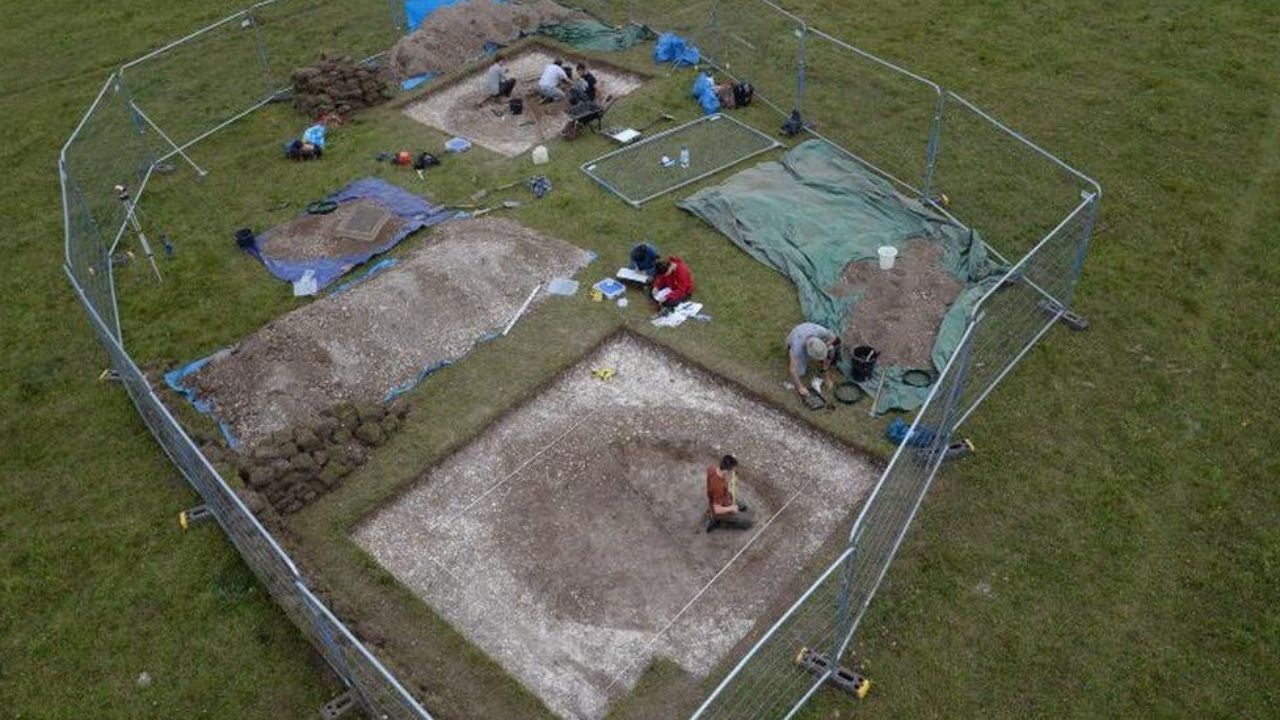 Milhares de poços de caça com 10 mil anos são descobertos perto do Stonehenge