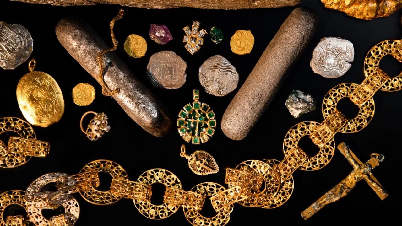 366 anos depois, tesouro é descoberto em naufrágio de 350 anos, nas Bahamas
