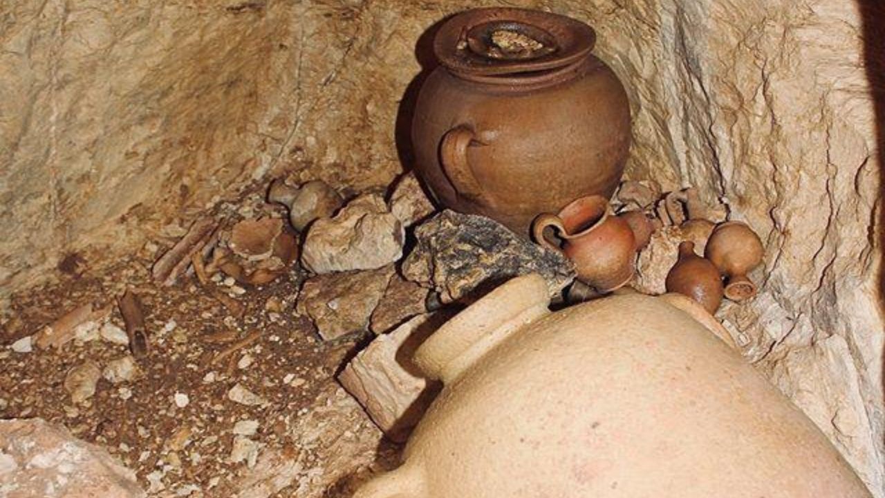Impressionante tumba púnica de 2 mil anos é encontrada em Malta