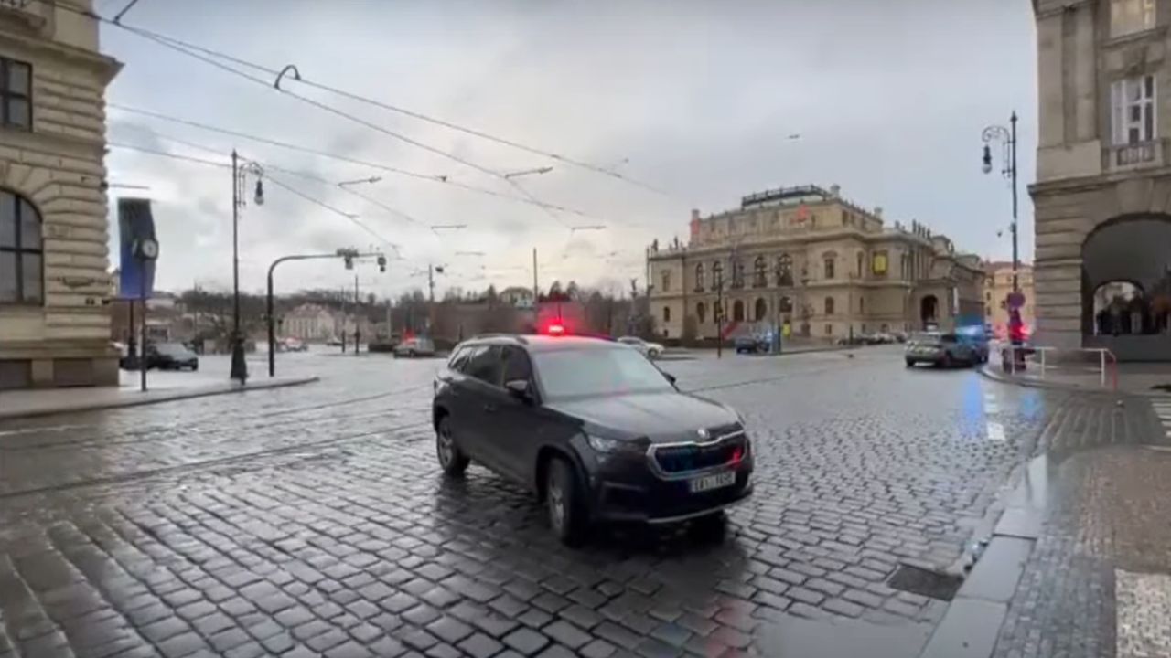 15 mortos e cerca de 30 feridos: Universidade de Praga é alvo de tiroteio