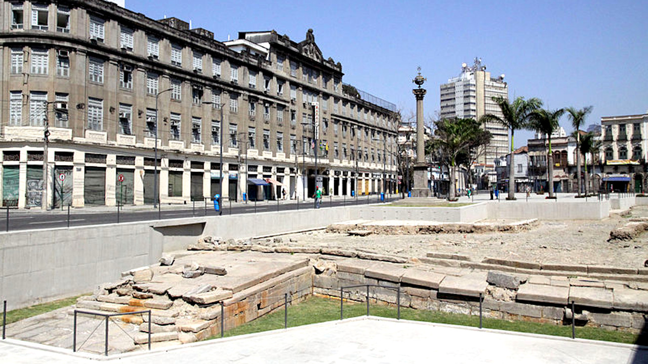 Inferno na Terra: Valongo, a porta da escravidão