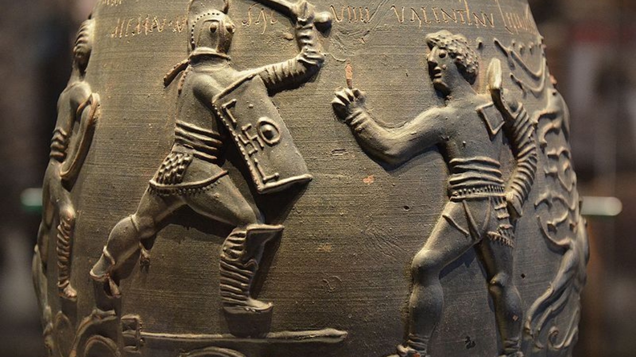 Evidência de gladiadores romanos lutando na Grã-Bretanha é descoberta