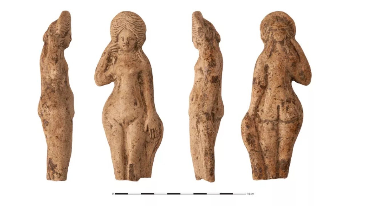 Estátuas de Vênus e outros artefatos são encontrados em lixão romano