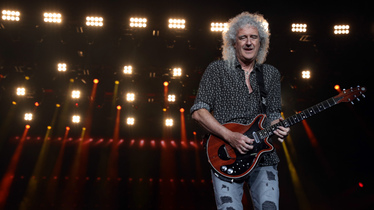 ‘Sir’ Brian May, guitarrista do Queen, recebe honraria da Coroa Britânica