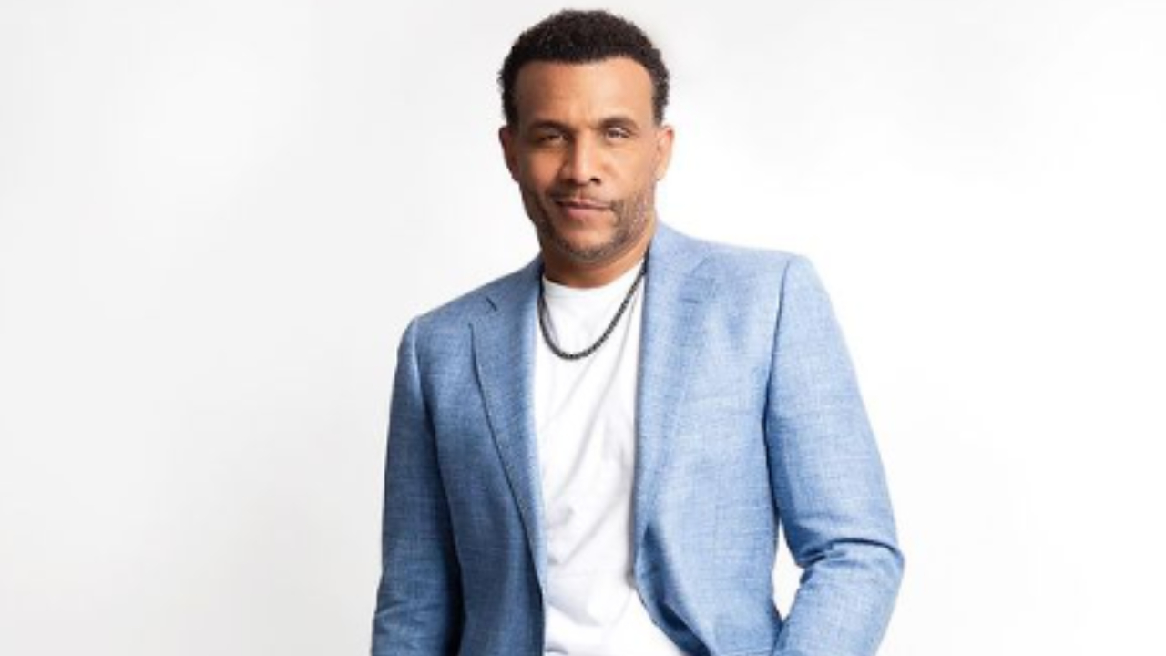 Morre David A. Arnold, ator e produtor de ‘Fuller House’, aos 54 anos