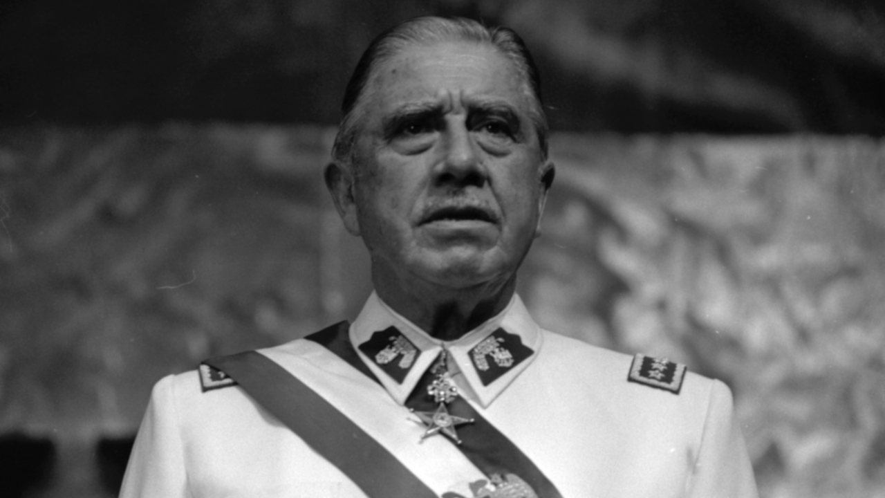 Neste dia, em 2006, morria o ditador chileno Augusto Pinochet