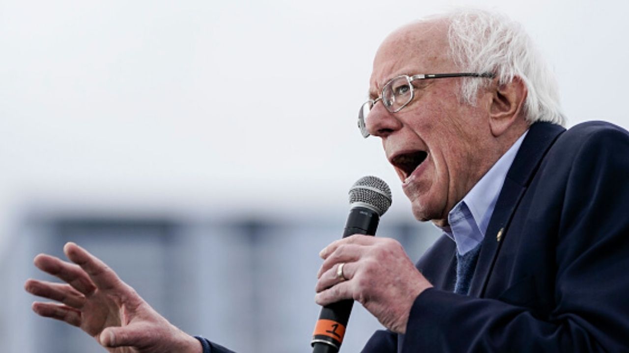 Pré-candidato a Presidência dos Estados Unidos, Bernie Sanders, defende a Cuba socialista de Fidel Castro