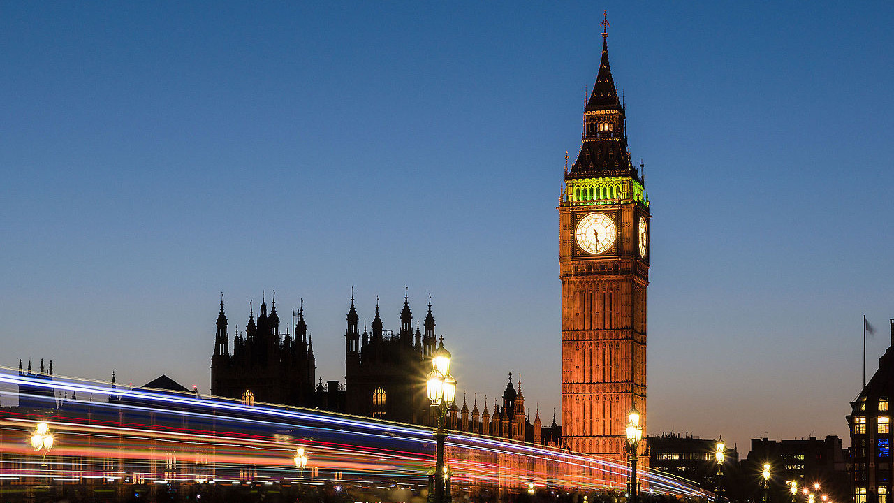 Big Ben foi mais danificado por bombas da Segunda Guerra do que se imaginava