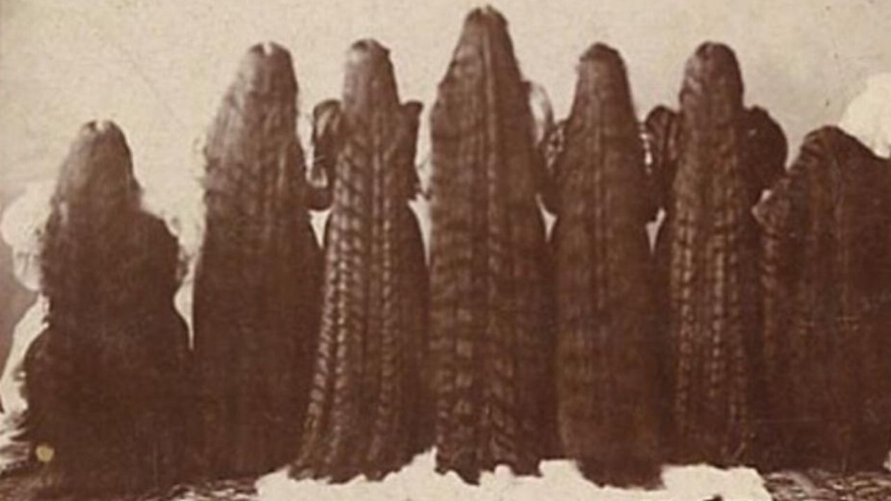 O curioso significado por trás dos longos cabelos da Era Vitoriana