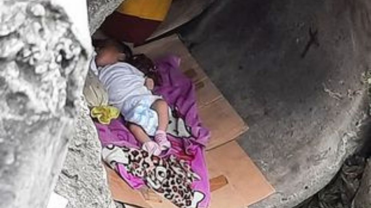 Nas Filipinas, bebê recém-nascido é encontrado dentro de cano de concreto