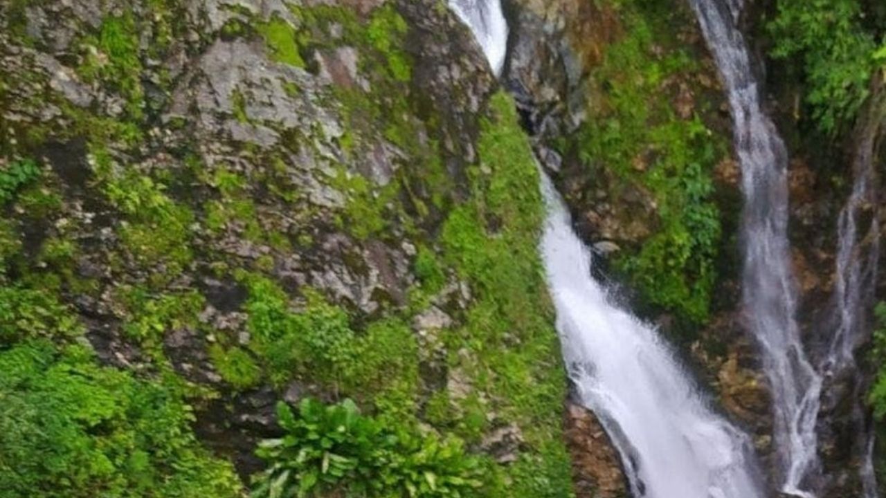 Jovem de 19 anos morre ao cair de cachoeira, em SC