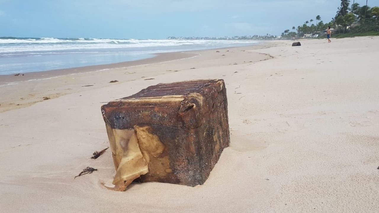 Antigo enigma: As caixas intrigantes que foram encontradas no litoral de Pernambuco
