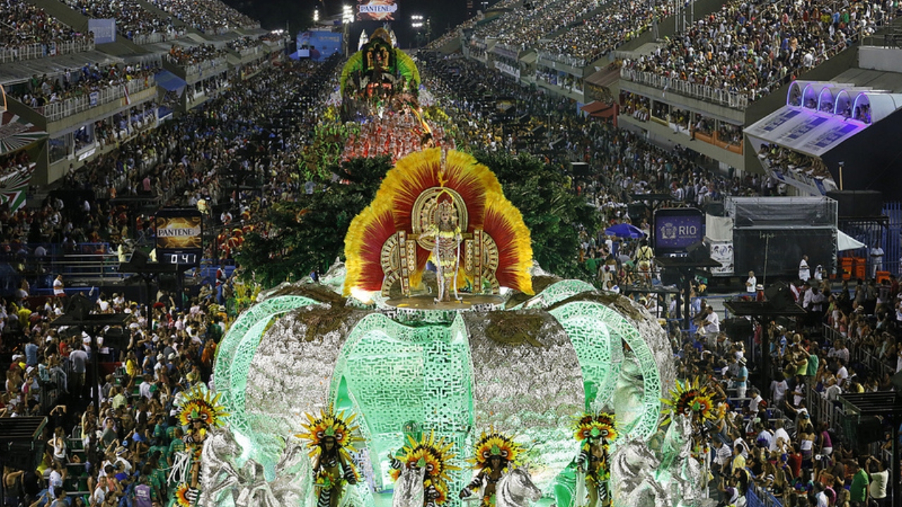 Folia desenfreada: o Brasil já teve dois carnavais no mesmo ano?