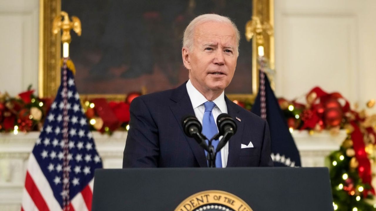 Biden se preocupa com possível superlotação de hospitais