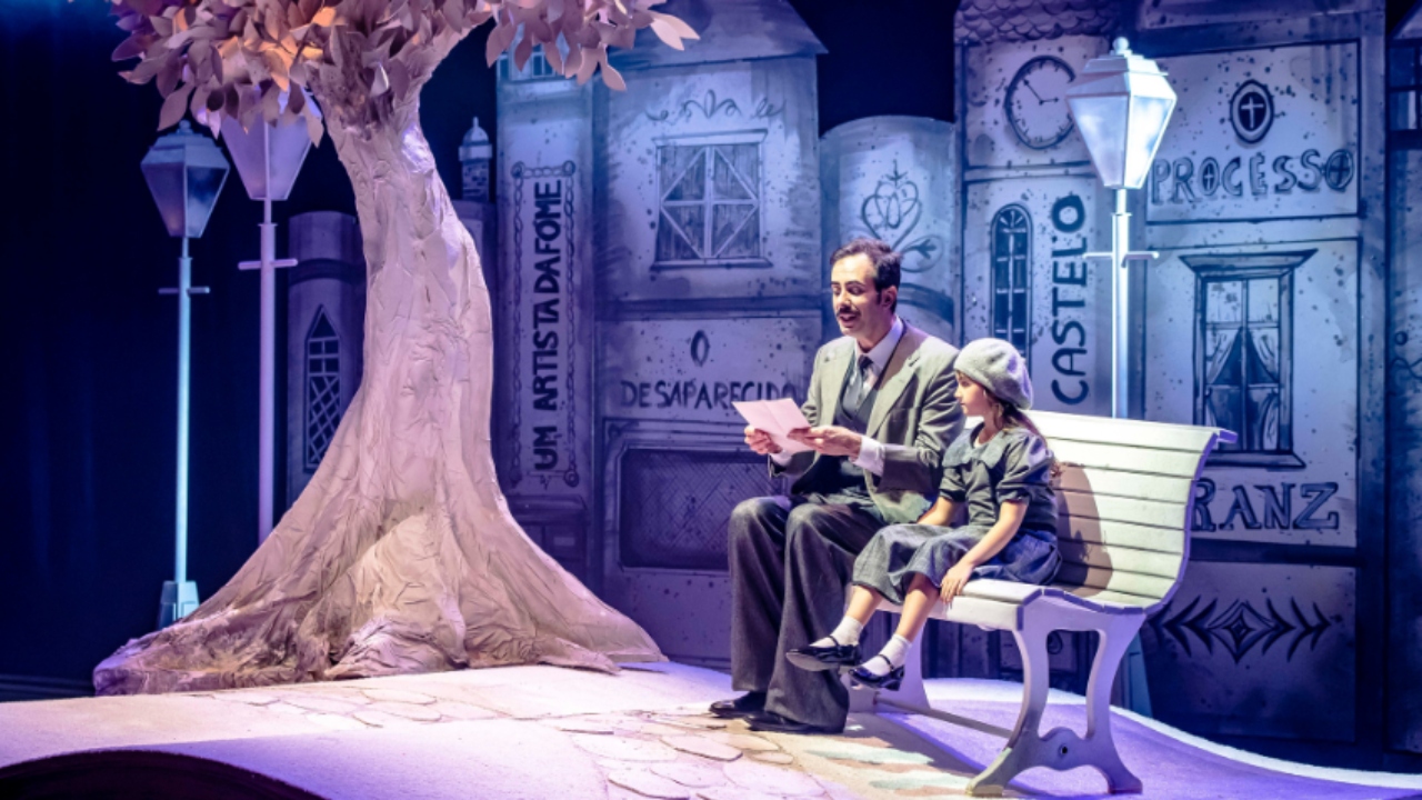 ‘Kafka e a Boneca’: Musical encanta ao retratar o enfrentamento da perda de modo sútil