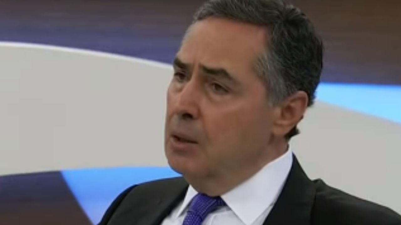 Presidente do TSE fala sobre voto impresso: ‘Finalmente esse defunto foi enterrado’