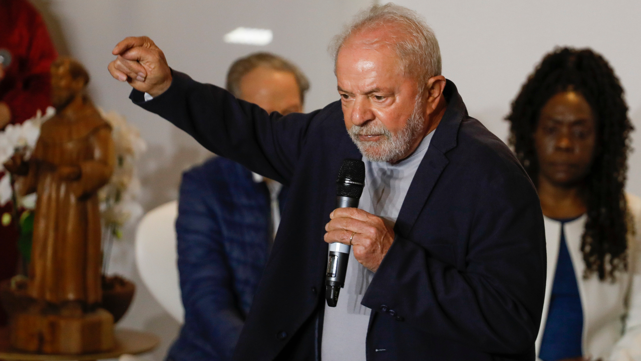 Lula defende liberdade religiosa e estado laico em carta a evangélicos