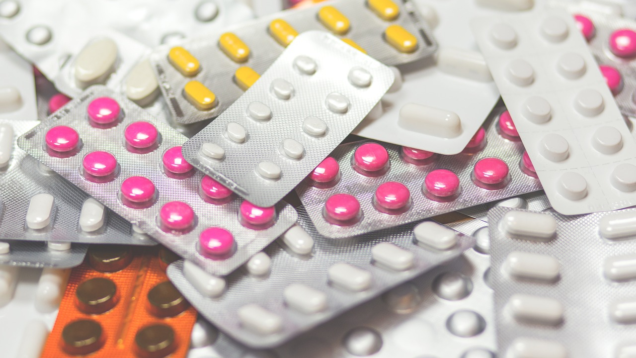 Após liberação no Brasil, médicos pedem cautela com melatonina