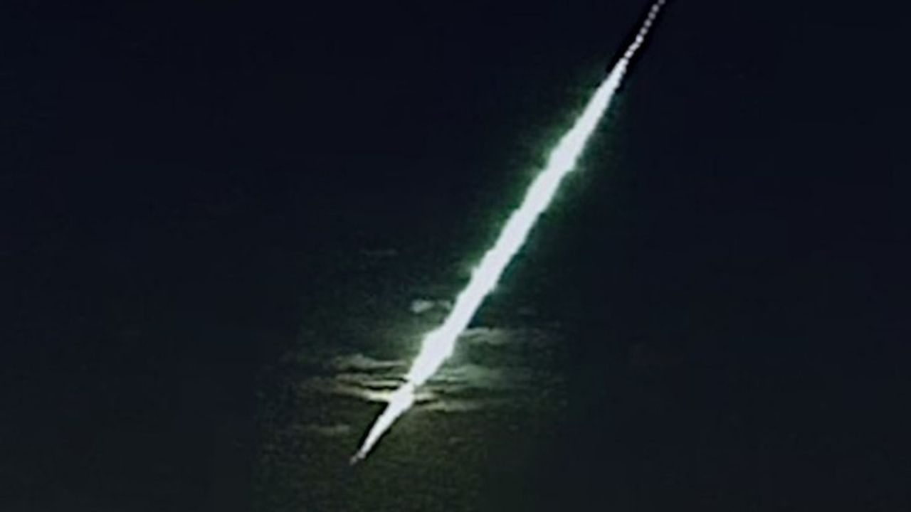 Meteoro cai no Piauí e fragmentos podem ser encontrados no solo