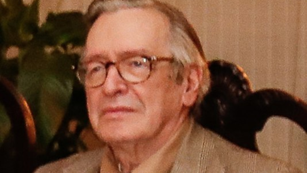 Olavo de Carvalho perde título de cidadão honorário de Curitiba