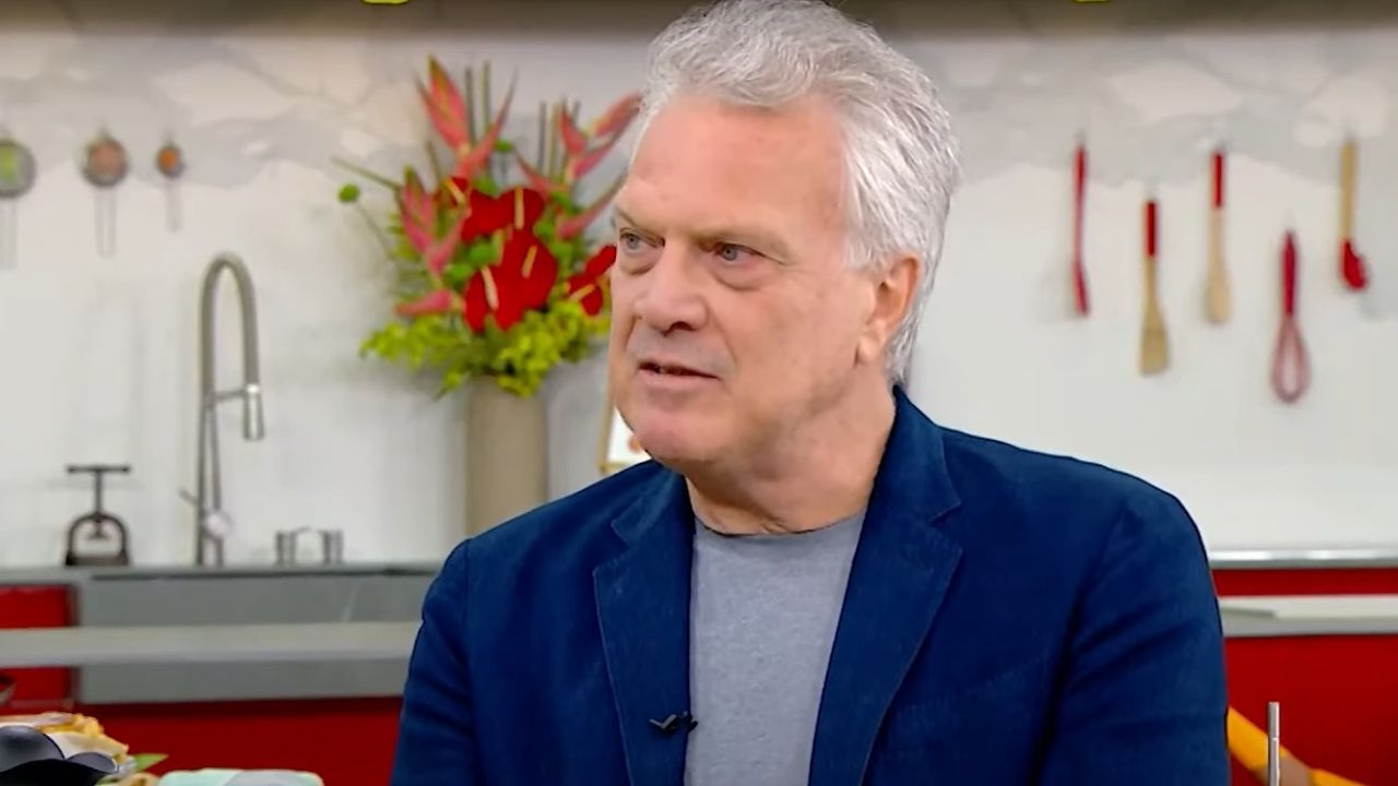 Pedro Bial se abre sobre perda auditiva durante cobertura da Guerra da Bósnia