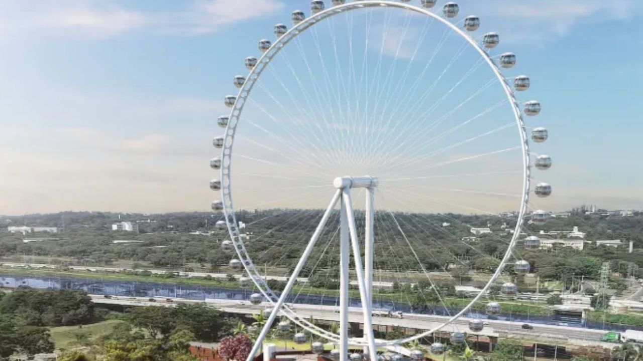 Empresa inicia montagem da maior roda gigante da América Latina, em São Paulo