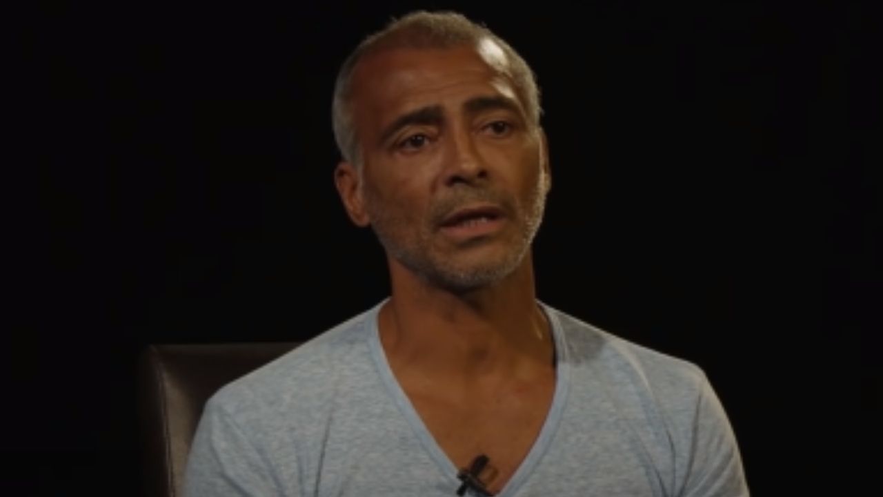 Romário afirma que prefere Bolsonaro a Lula: ‘Nosso país estava uma merd*’