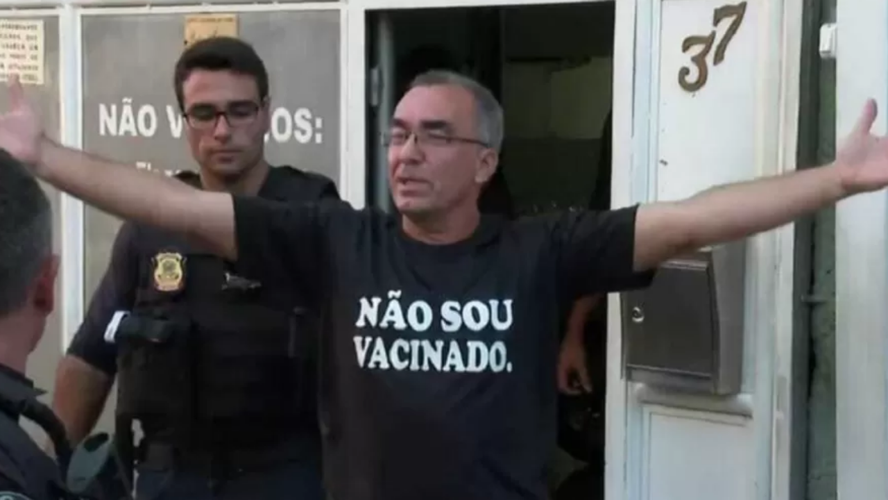 Após falas antissemitas, racistas e homofóbicas, pastor é preso no Rio de Janeiro