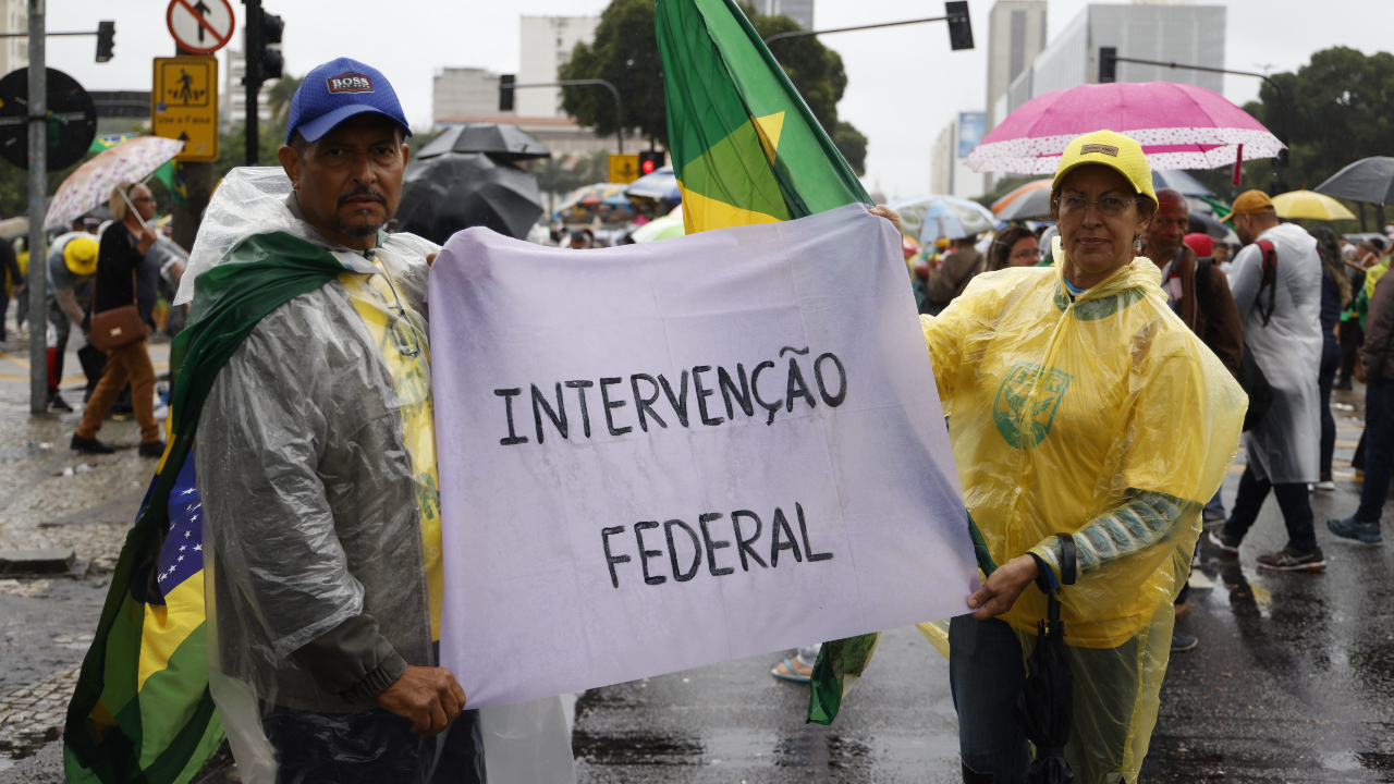 Juiz chama Bolsonaro de ‘nazifascista’ e apoiadores de ‘gado’