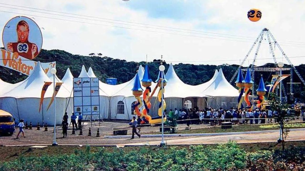 Embargado pela Justiça: A história do parque aquático da Xuxa