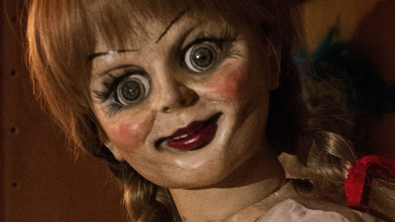 A bizarra saga de Annabelle, a boneca amaldiçoada, segundo os Warren