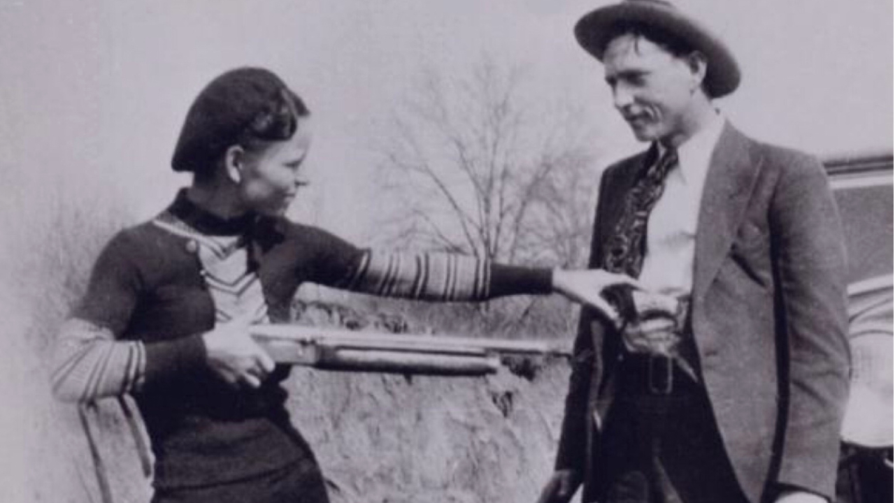Bonnie e Clyde: Arma da famosa dupla criminosa vai a leilão nos Estados Unidos