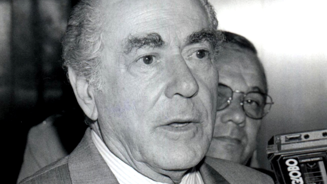Leonel Brizola: Há 98 anos, nascia um dos maiores símbolos da esquerda brasileira