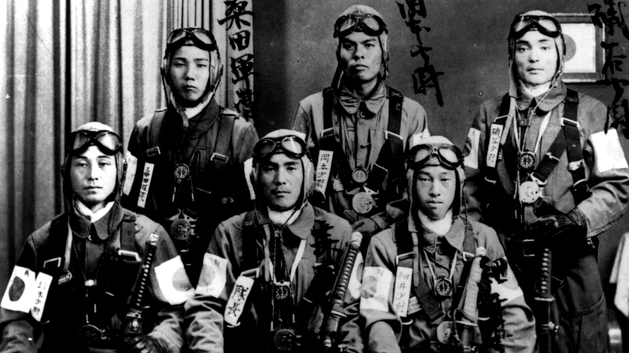 Kamikazes: Fortes relatos daqueles que morreram por um ideal maior do que a guerra