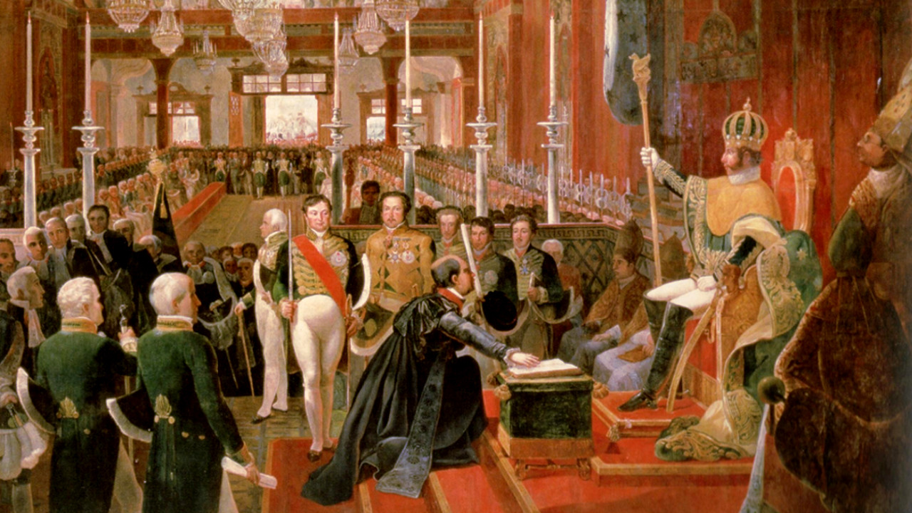 Ninguém defendeu a monarquia?