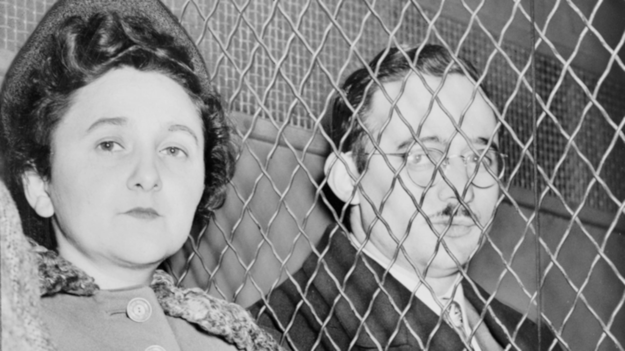 Uma bomba para Stalin: A execução do fabuloso casal Rosenberg